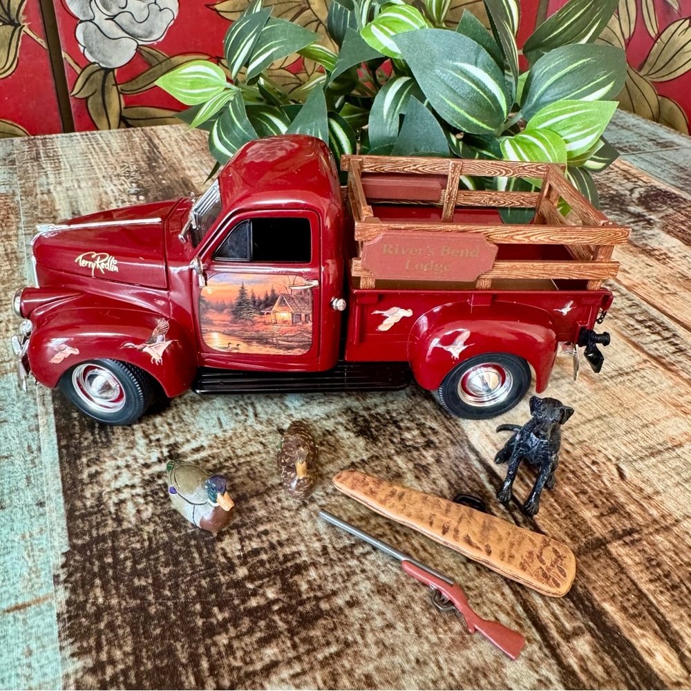 🆕 “Terry Redlin” Model Truck and Pieces | #97974